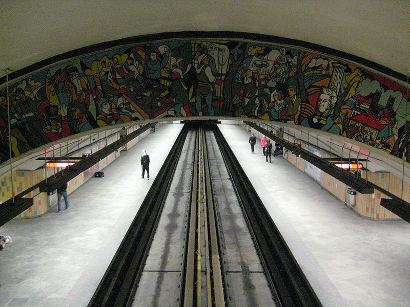 File:Papineau metro.jpg